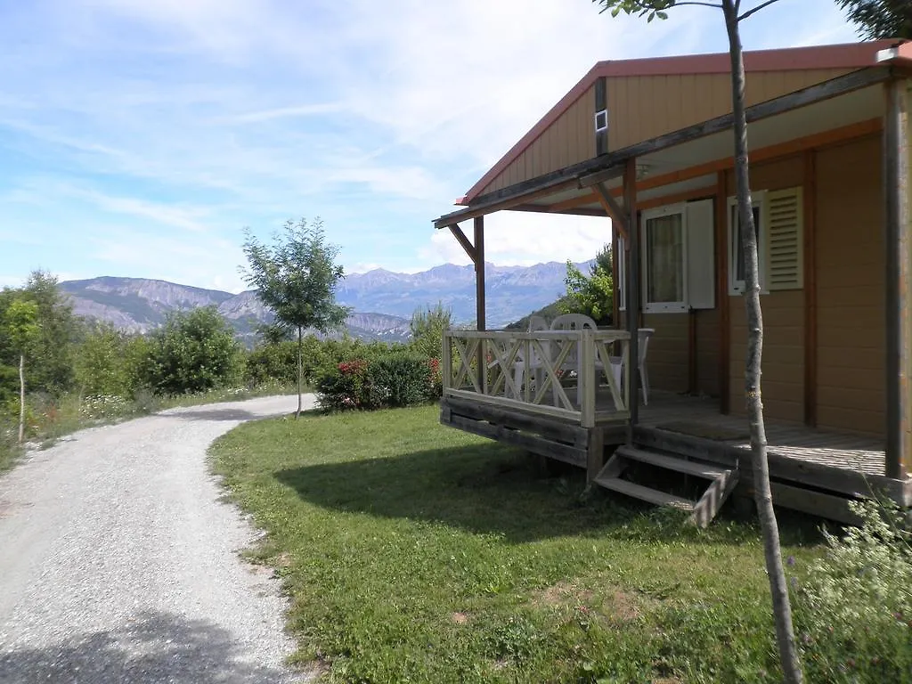 Campsite Camping La Pierre De L'Aigle Villa La Breole