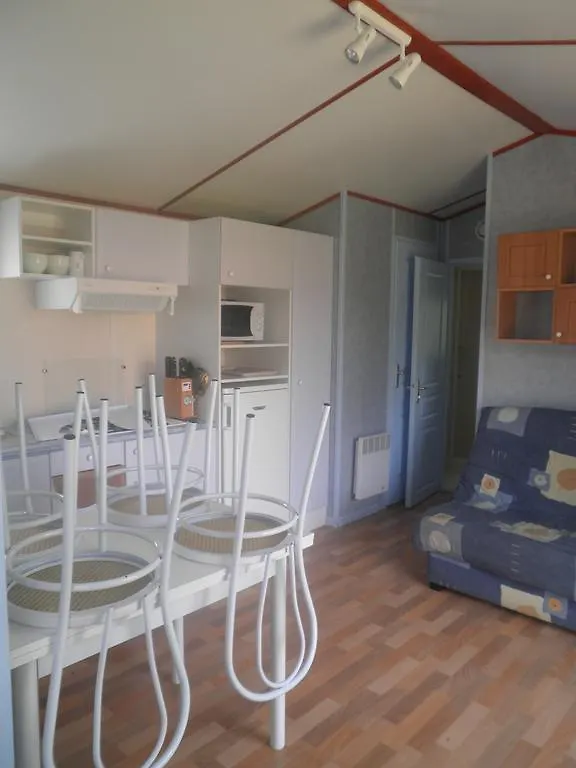 Camping La Pierre De L'Aigle Villa La Breole