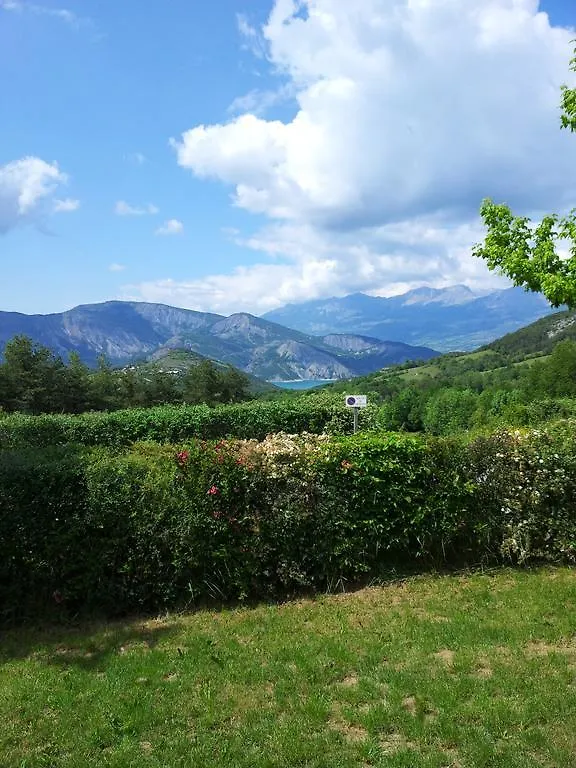 Campsite Camping La Pierre De L'Aigle Villa La Breole